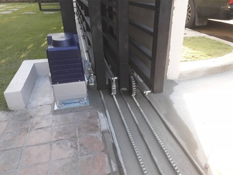 จำหน่ายมอเตอร์พร้อมติดตั้งประตูรีโมทรั้วบ้านอัตโนมัติ